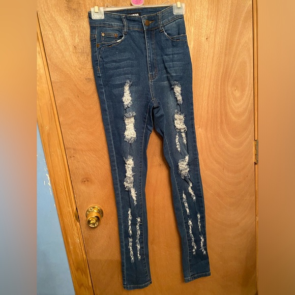 Fashion Nova Distressed Blue Jeans - Picture 7 of 12